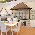 Casa Lalu - Rustic With Stunning Views Apartment